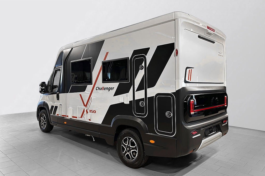 Vehicle Image 33