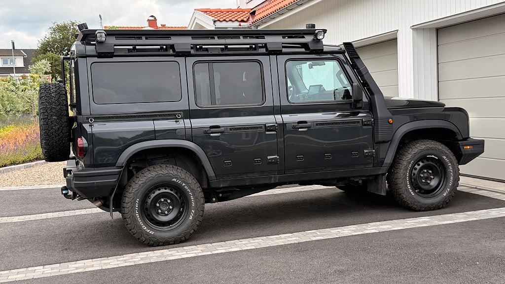 Vehicle Image 9
