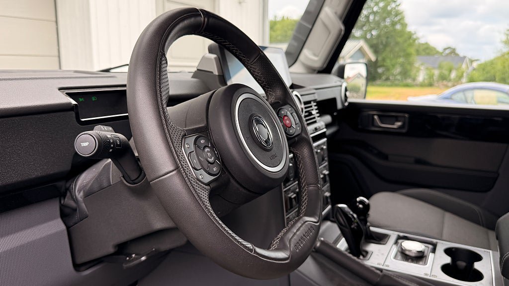 Vehicle Image 10