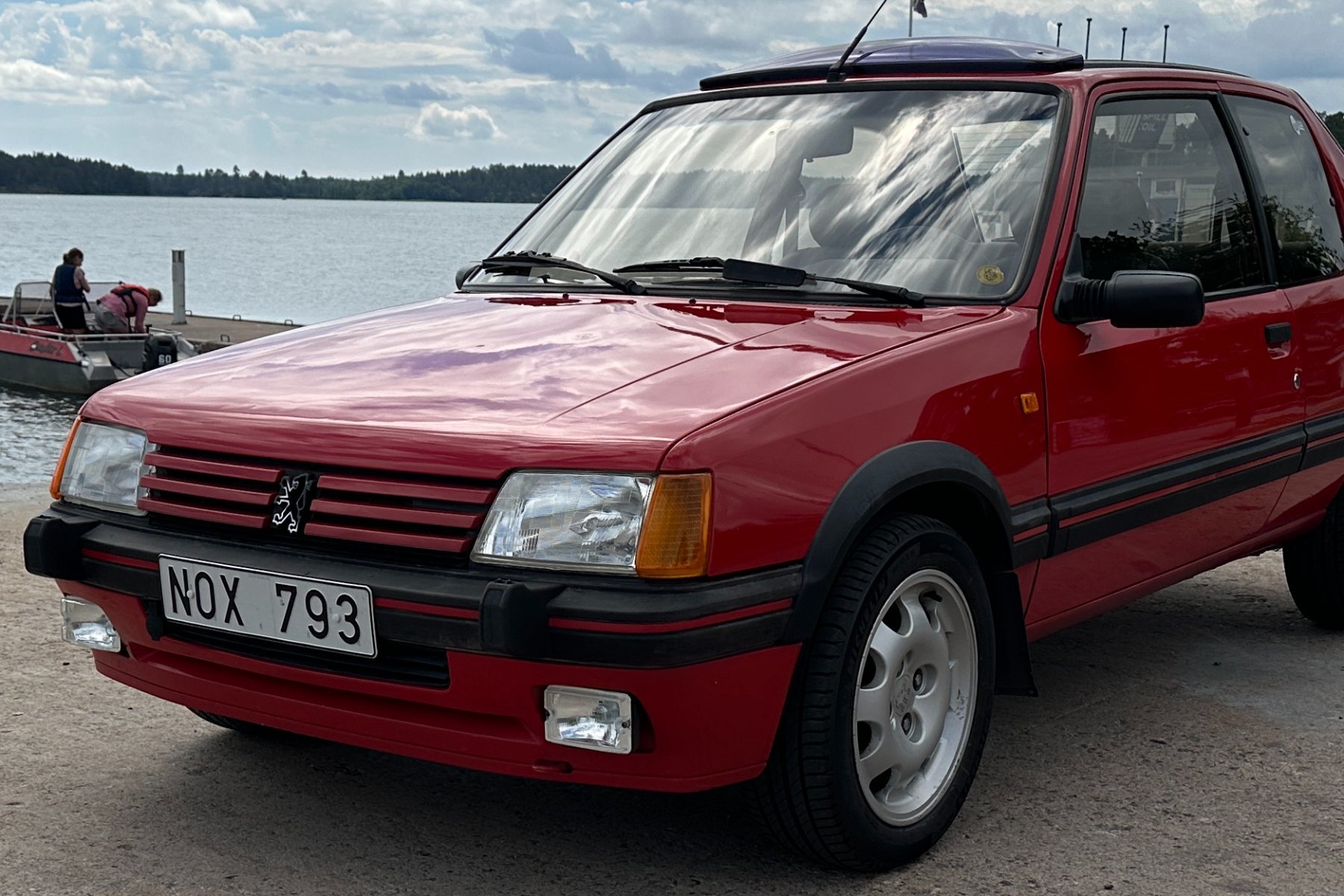 Vehicle Image 10