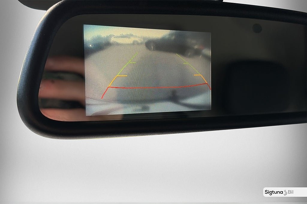 Vehicle Image 19