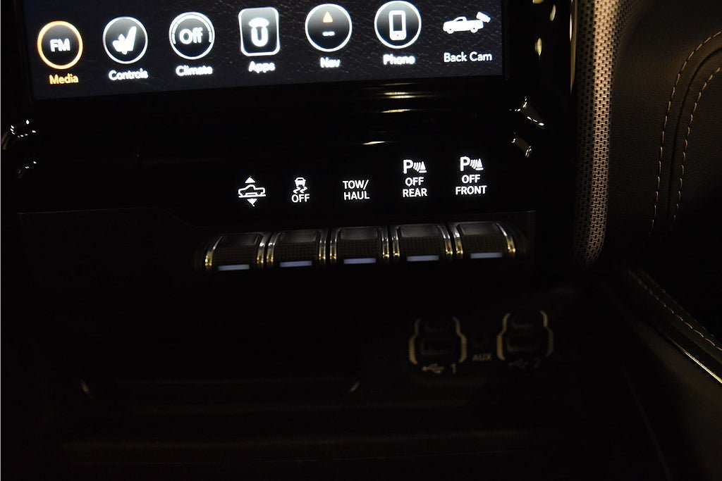 Vehicle Image 19