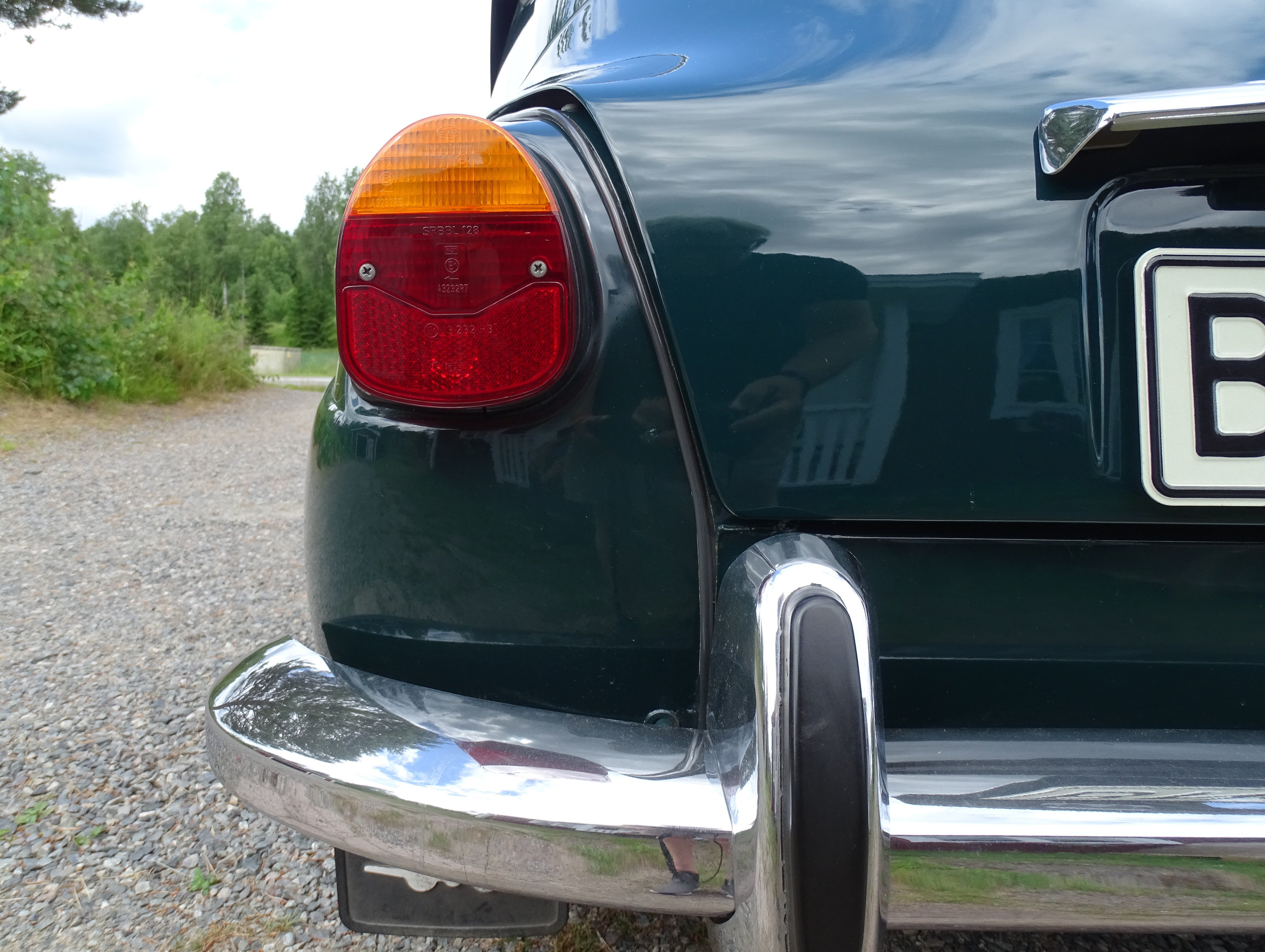 Vehicle Image 15