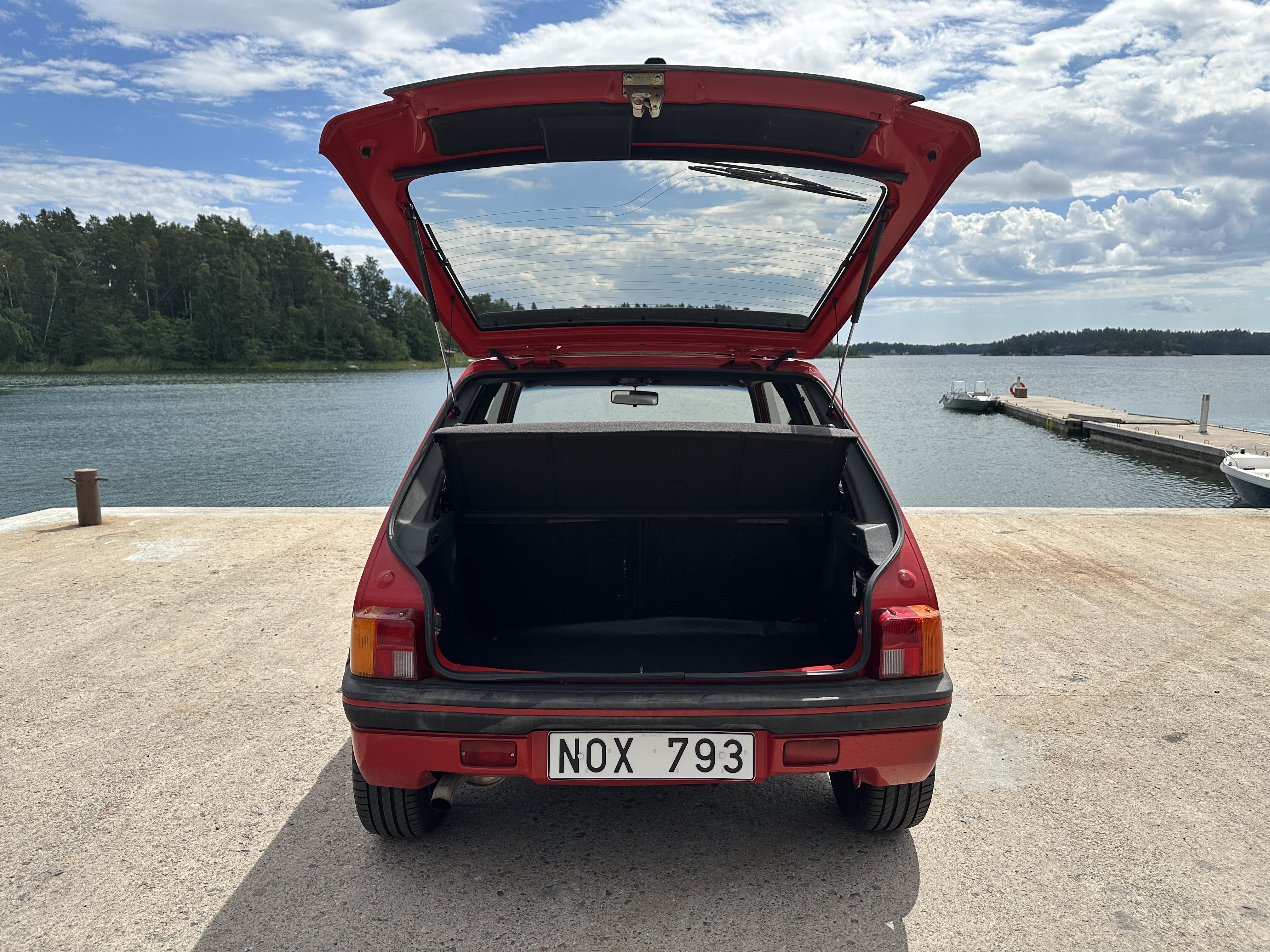 Vehicle Image 26
