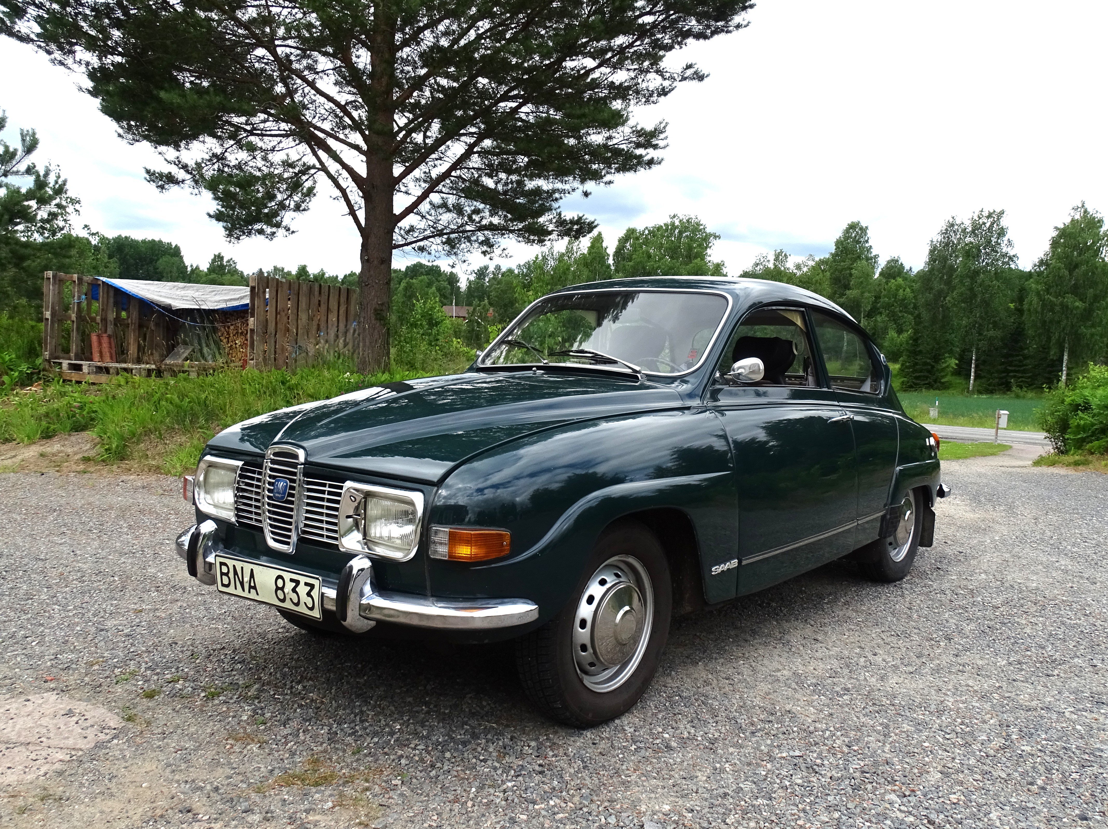 Vehicle Image 23