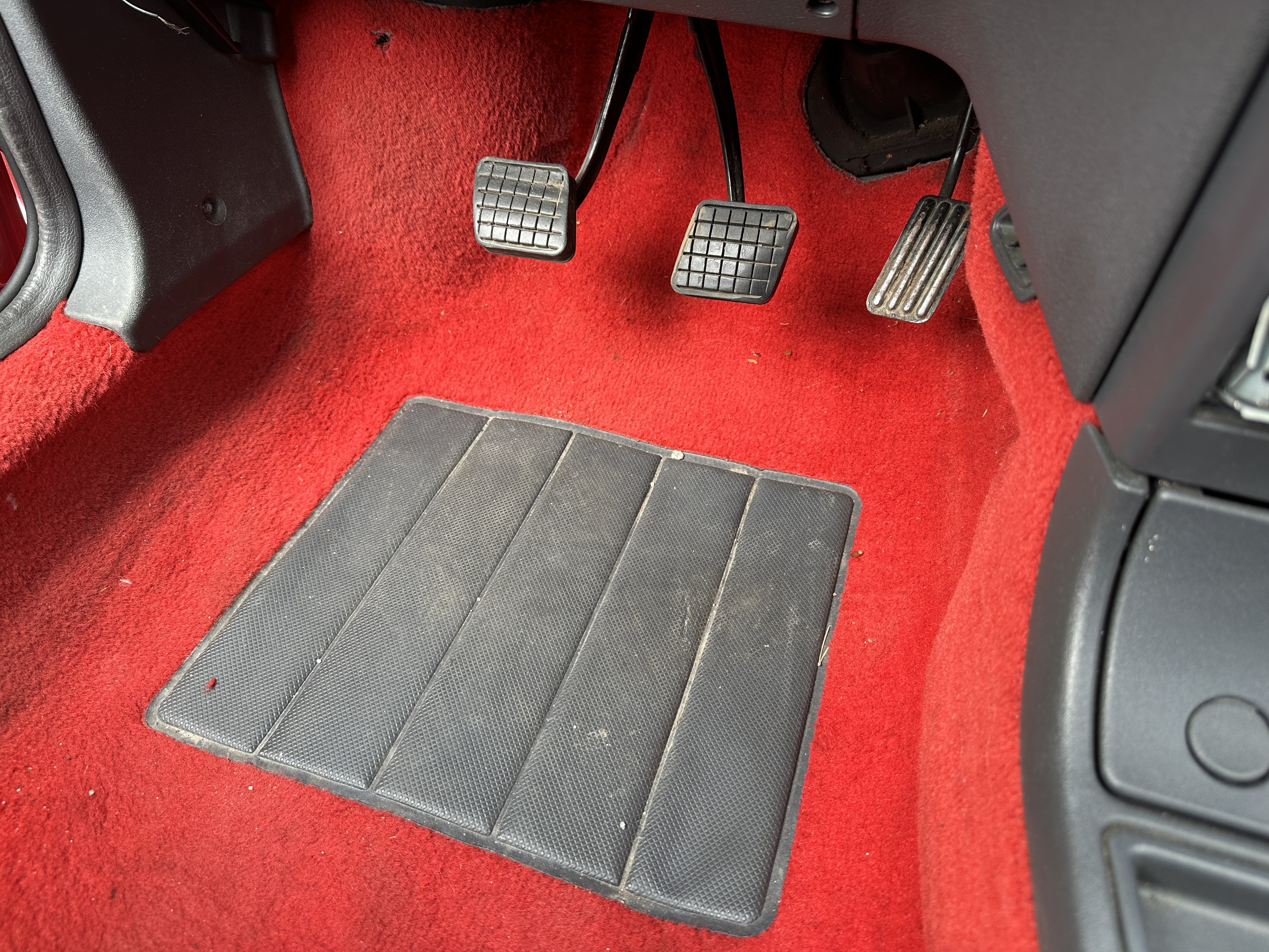 Vehicle Image 36