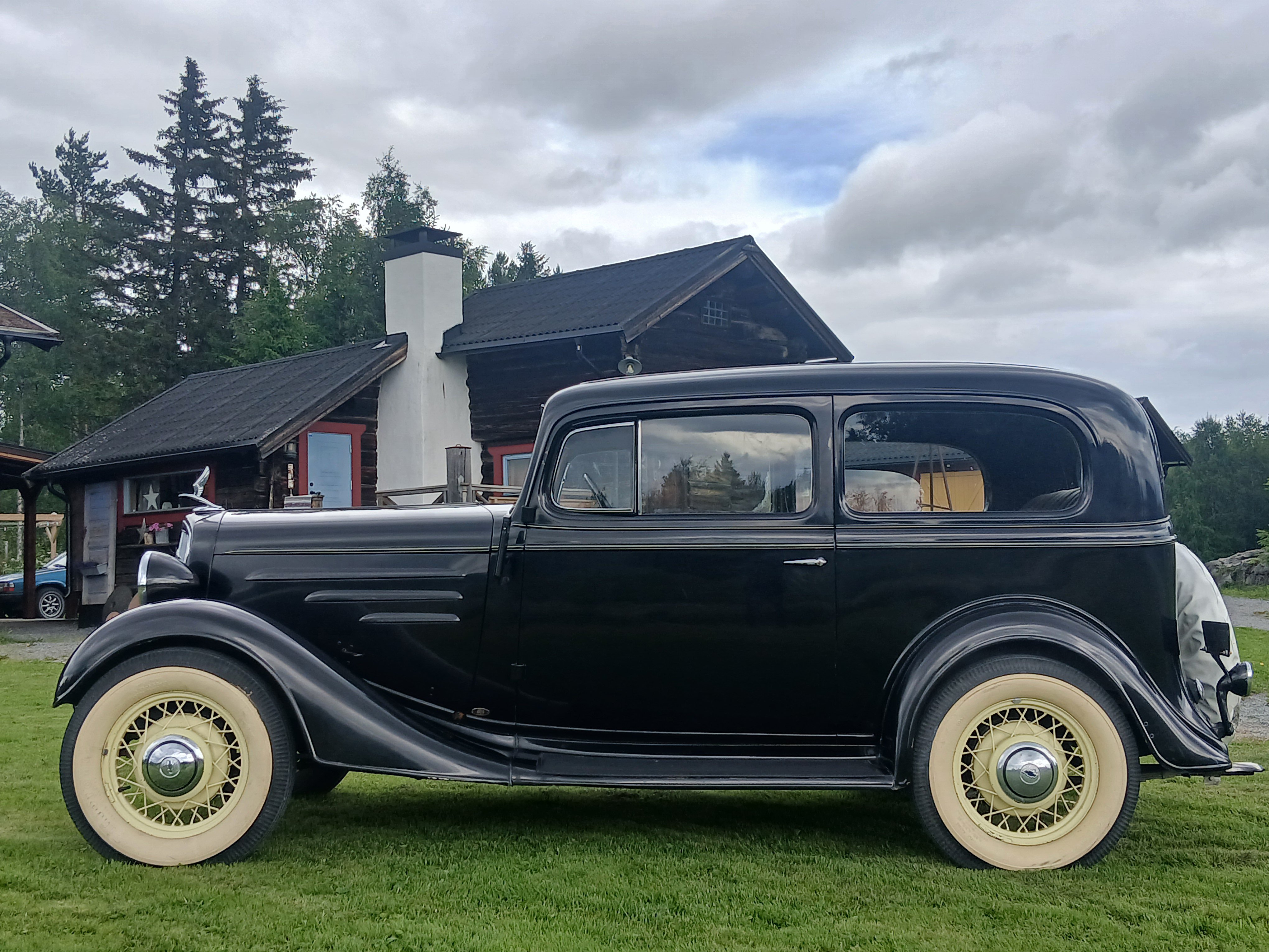 Vehicle Image 34