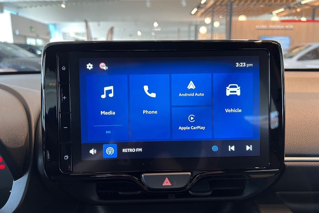 Vehicle Image 13