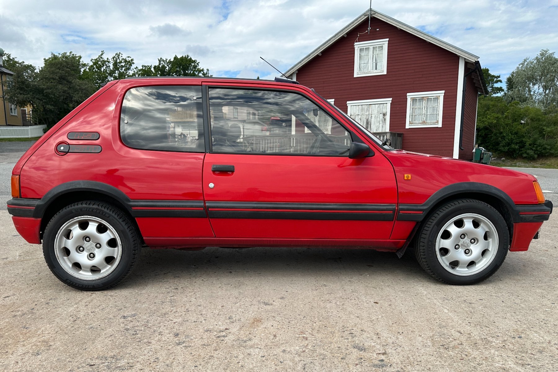 Vehicle Image 45