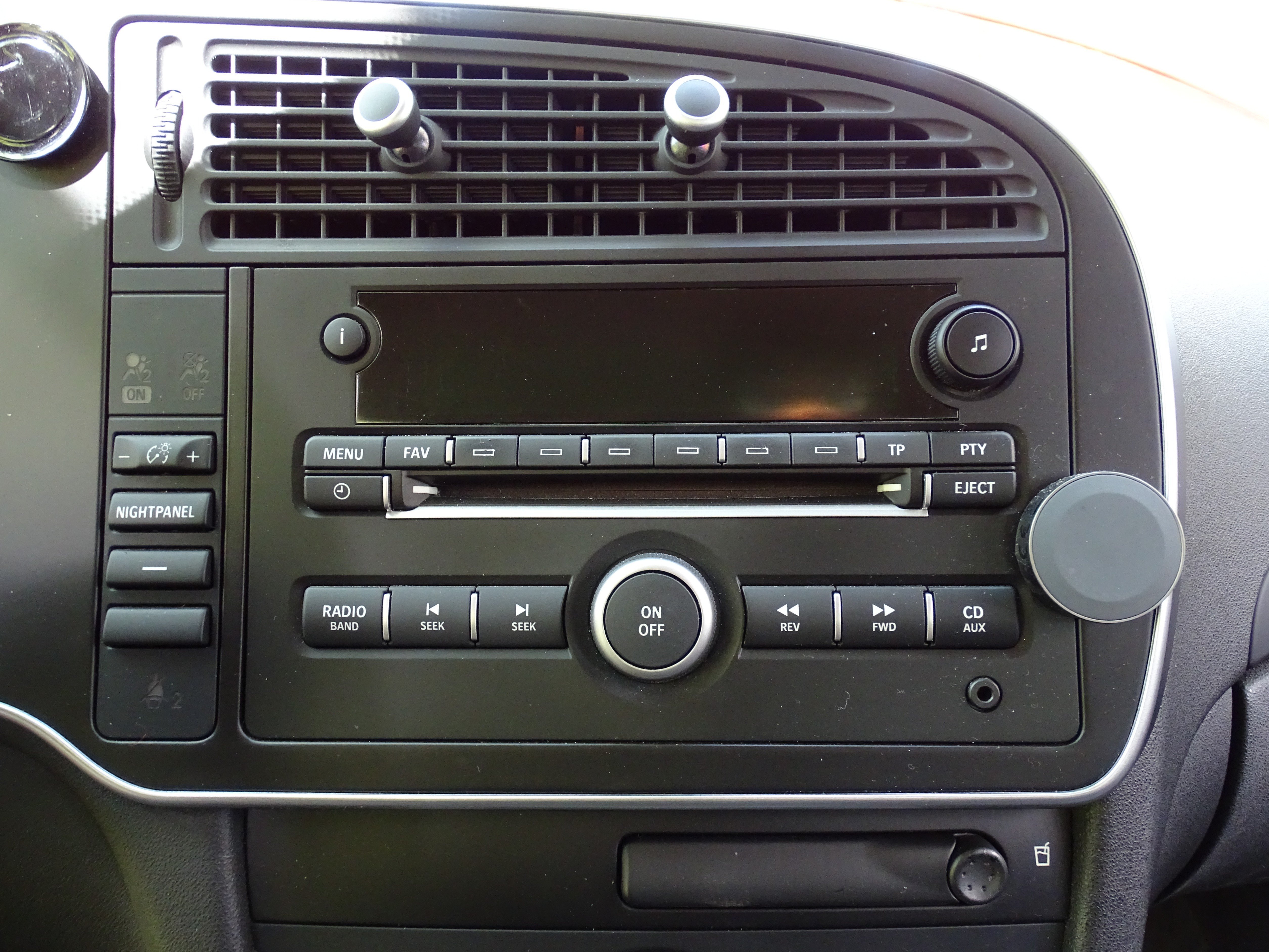 Vehicle Image 36