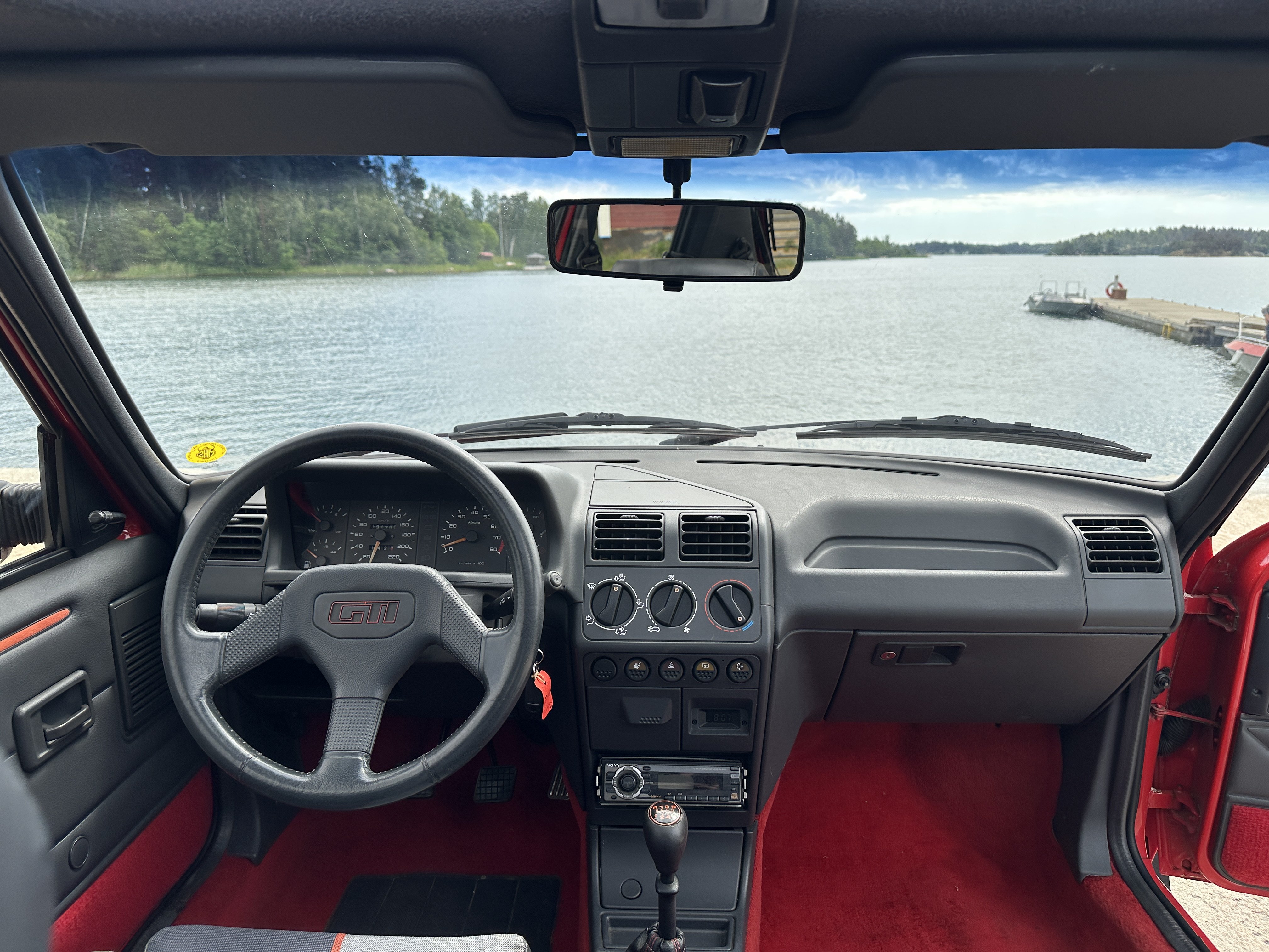 Vehicle Image 52