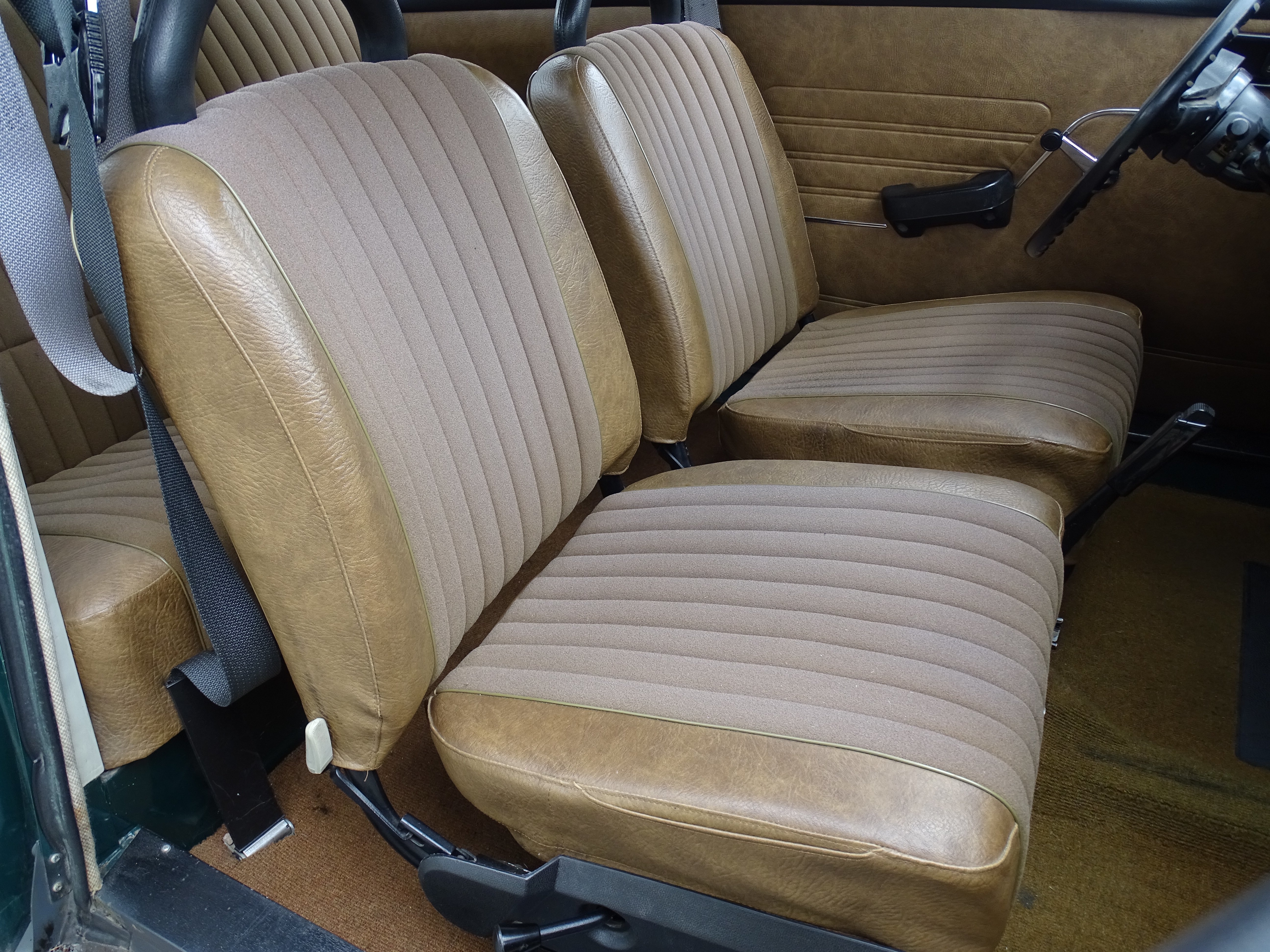 Vehicle Image 37