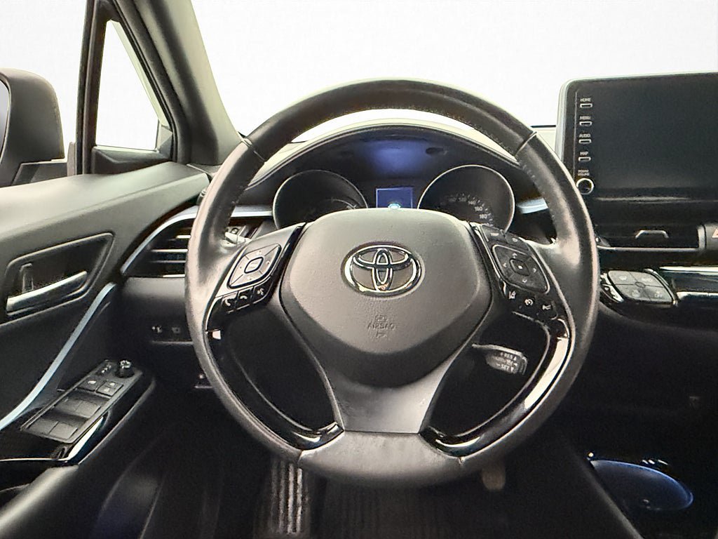 Vehicle Image 13