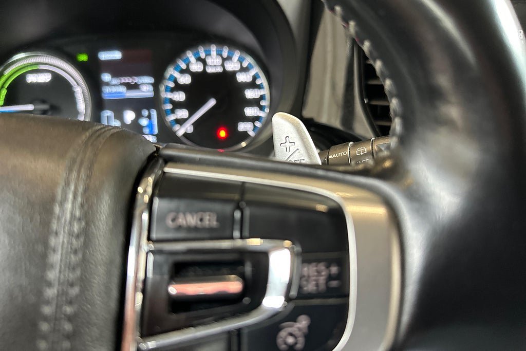 Vehicle Image 19