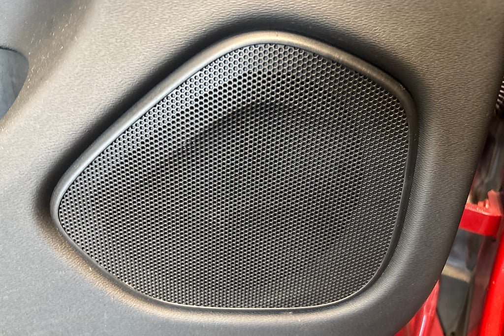 Vehicle Image 21