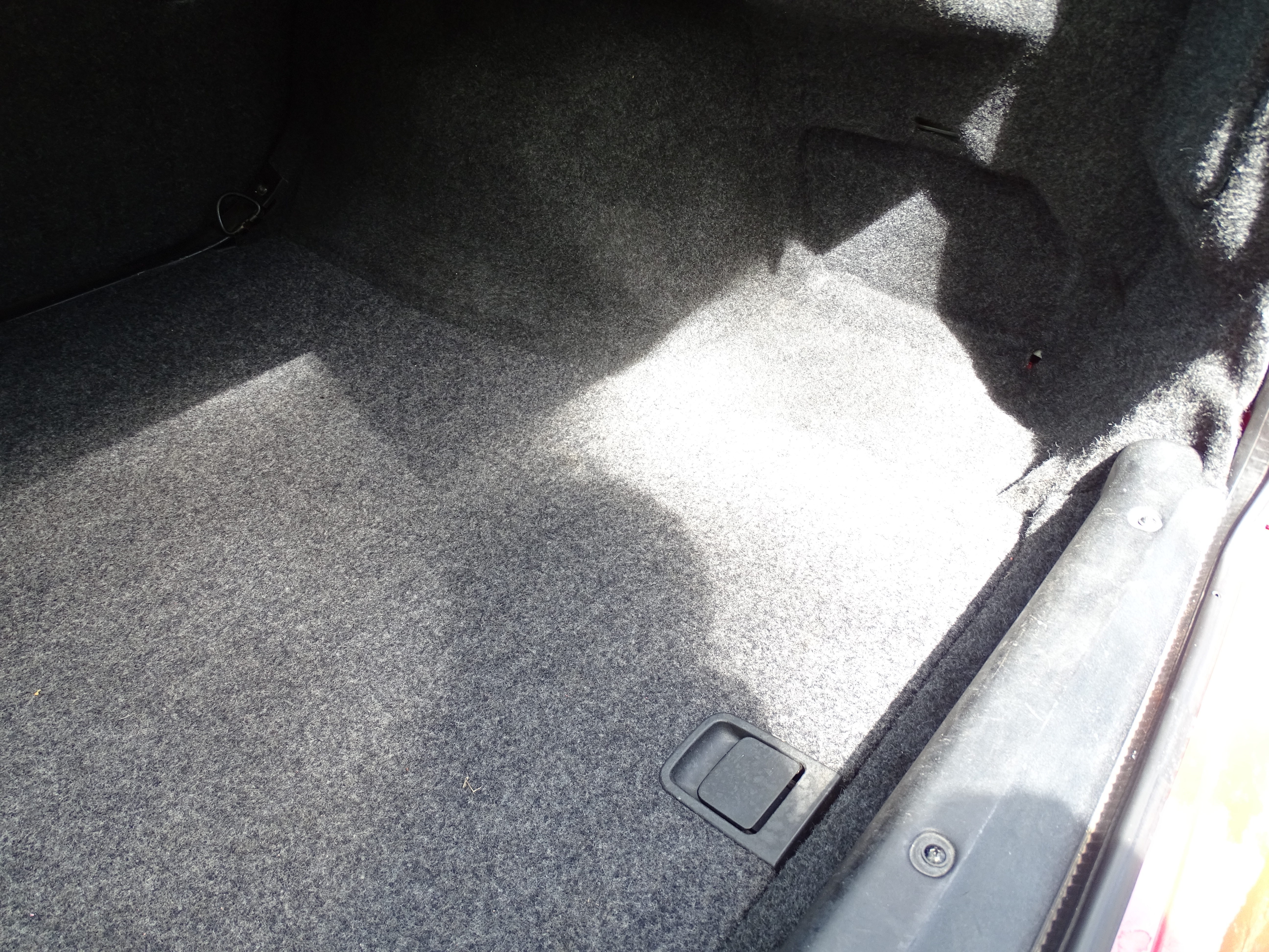 Vehicle Image 76