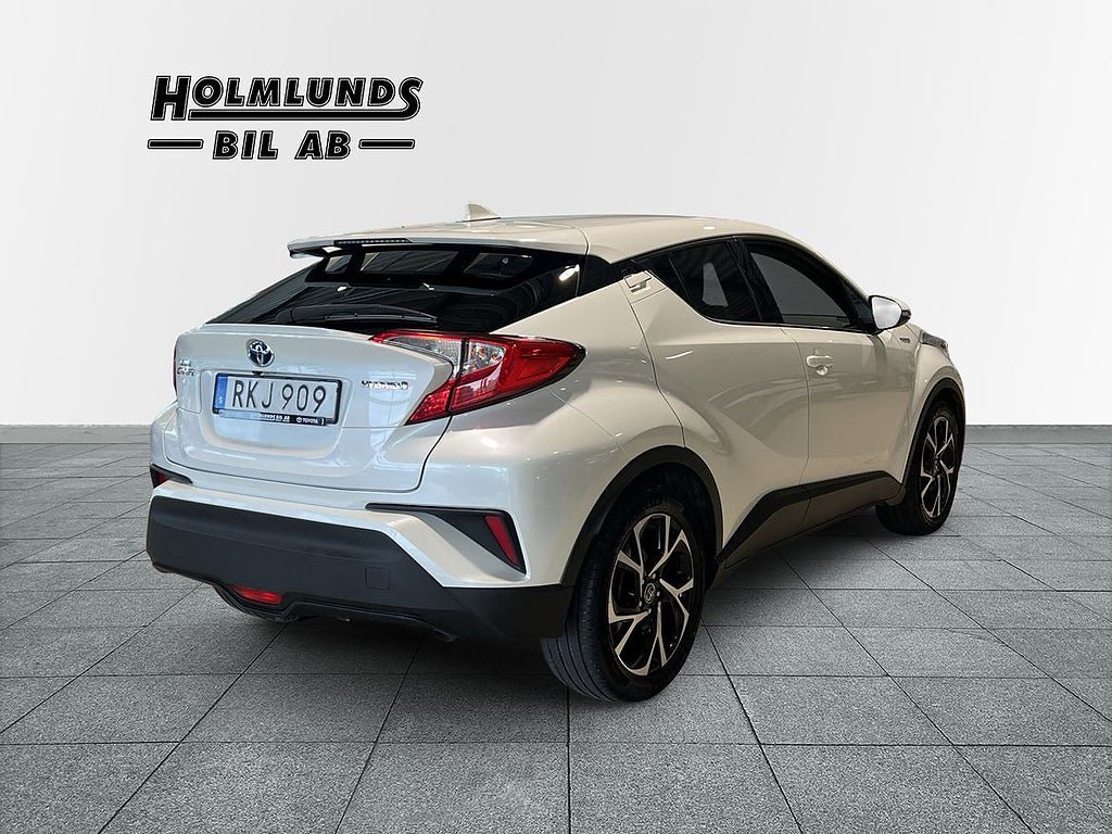 Vehicle Image 18