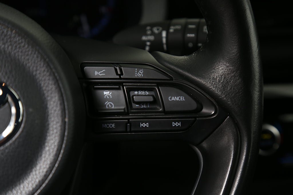Vehicle Image 15