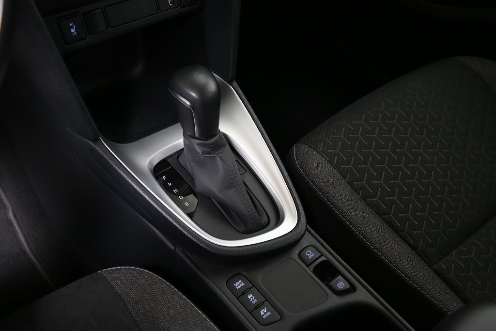Vehicle Image 19
