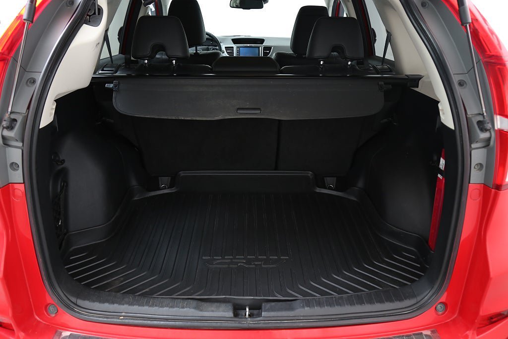 Vehicle Image 25