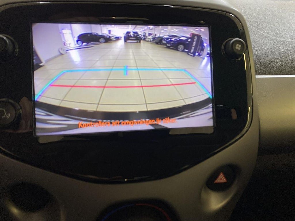 Vehicle Image 20
