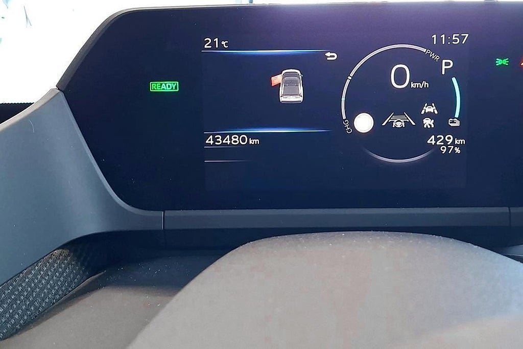 Vehicle Image 14