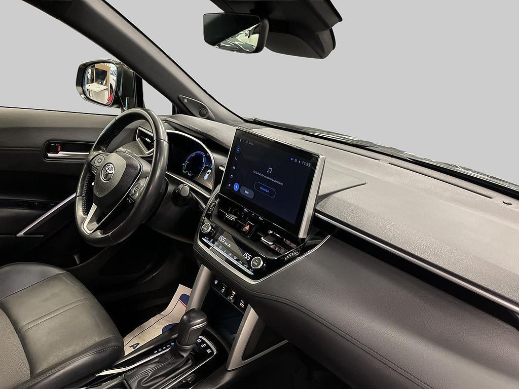 Vehicle Image 10