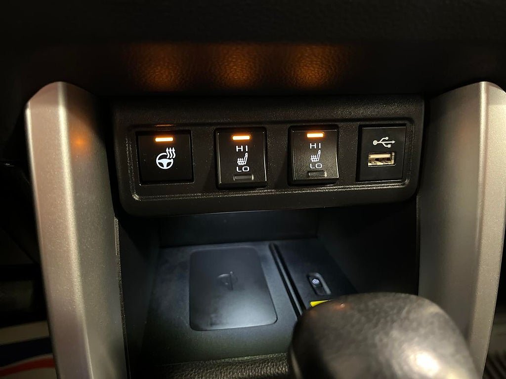 Vehicle Image 20
