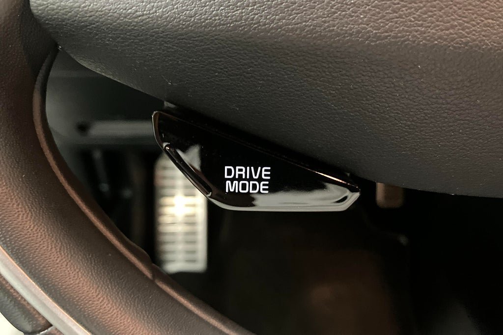 Vehicle Image 24