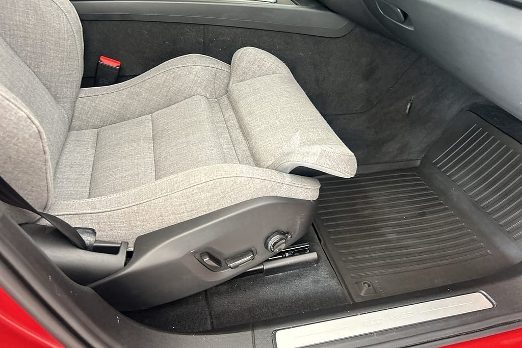 Vehicle Image 27