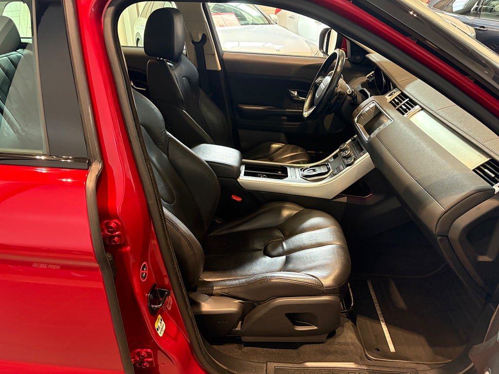 Vehicle Image 11