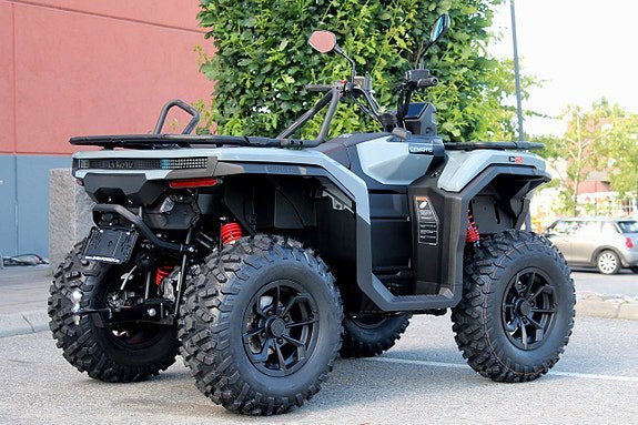 Vehicle Image 15