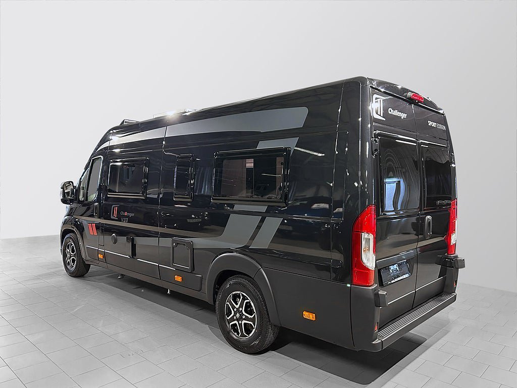 Vehicle Image 38
