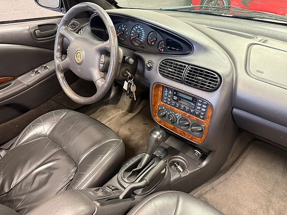 Vehicle Image 22