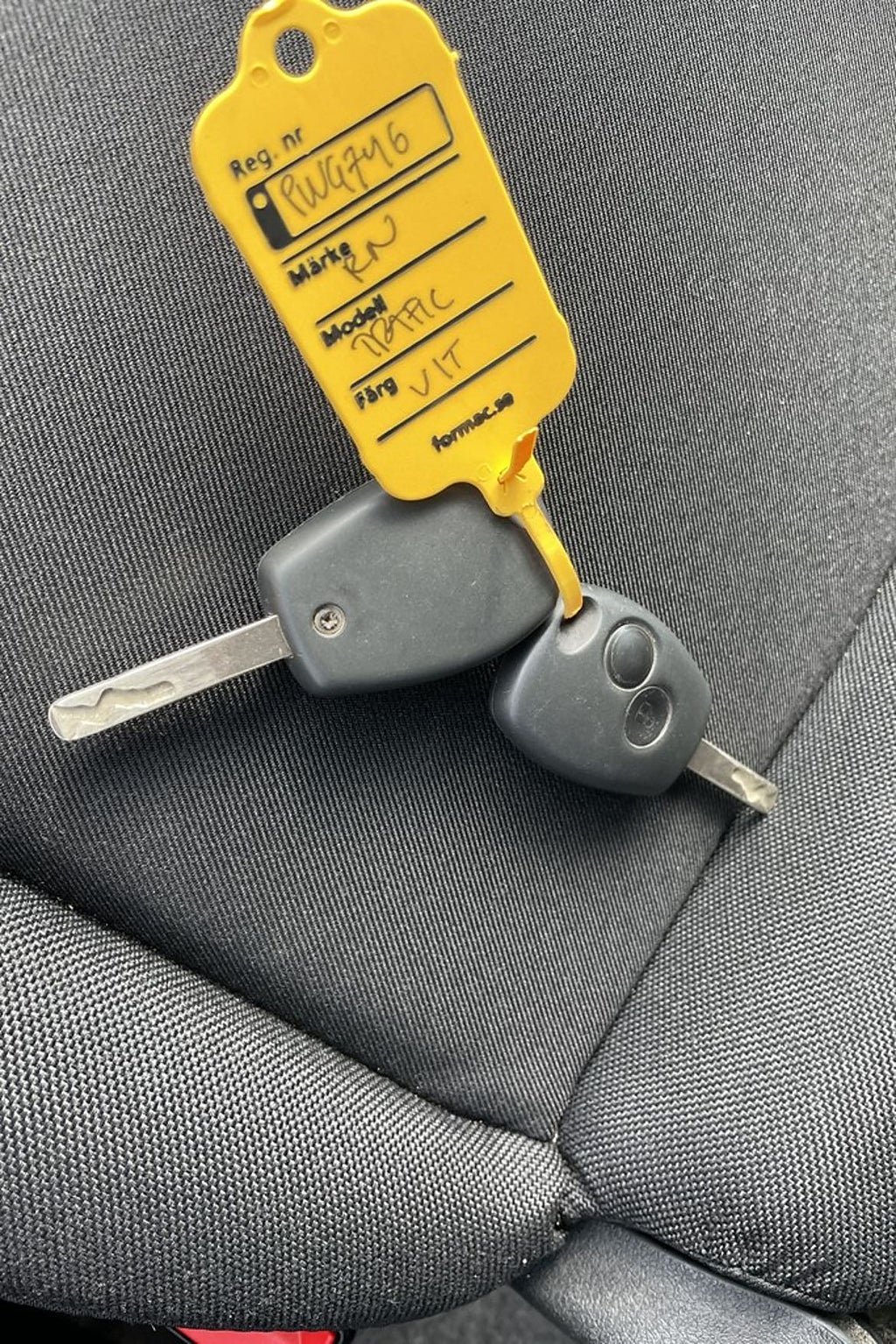 Vehicle Image 17