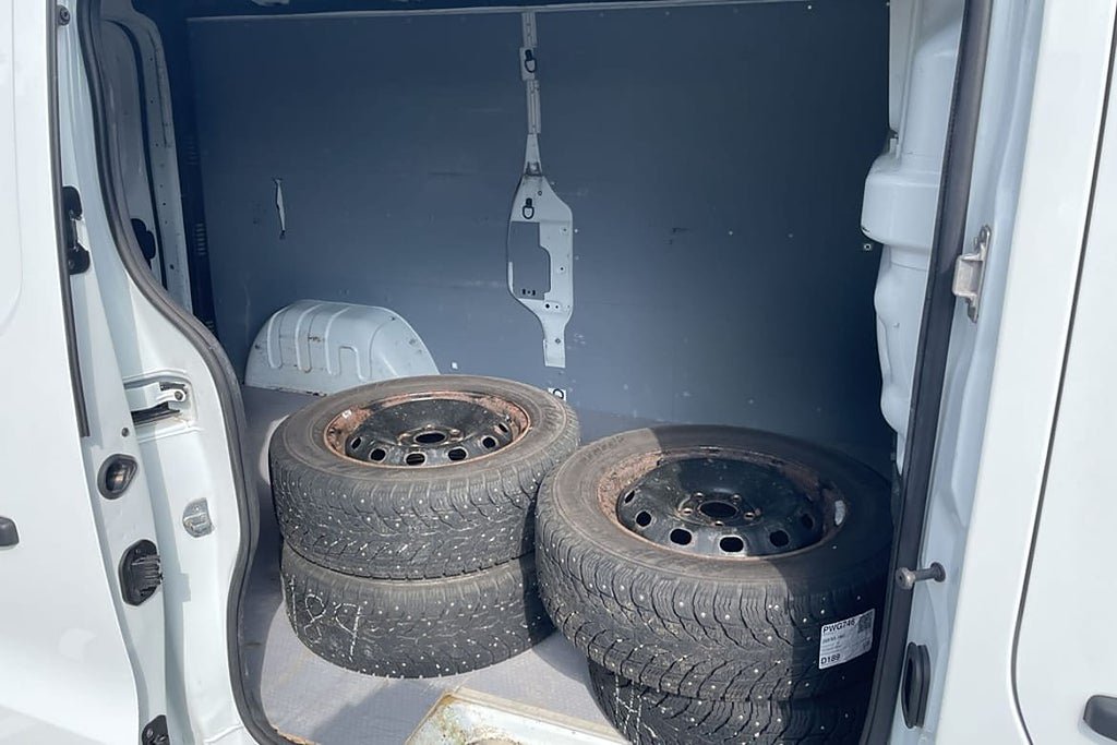 Vehicle Image 18