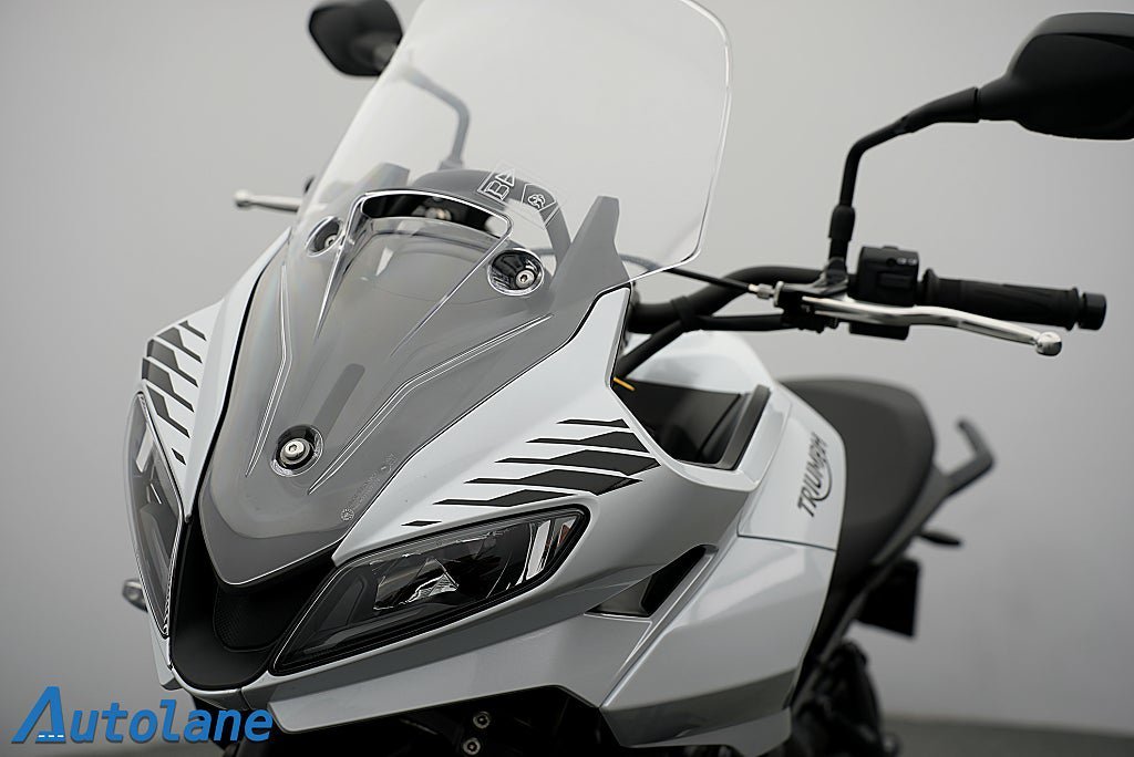 Vehicle Image 24