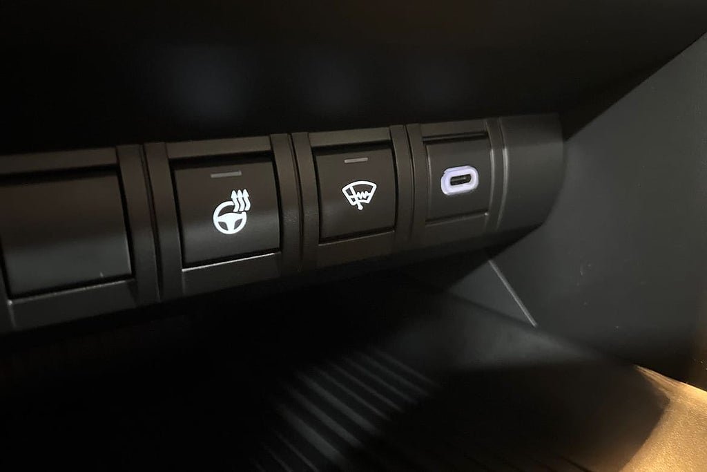 Vehicle Image 22