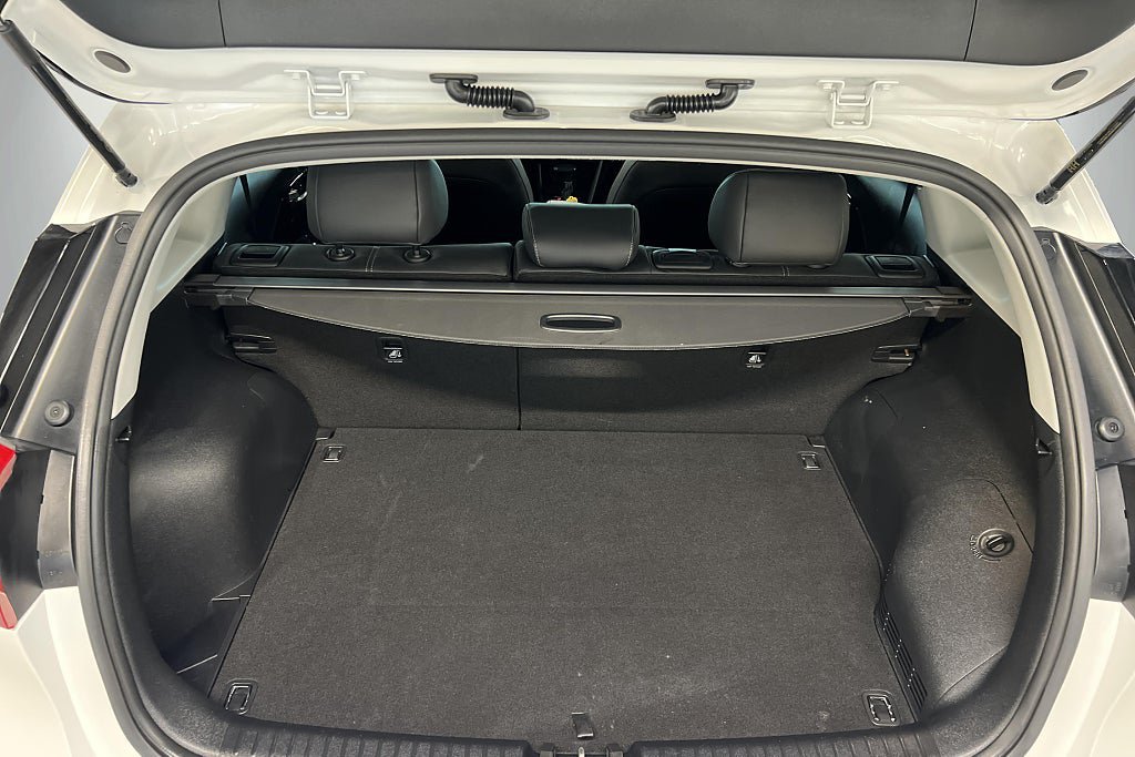 Vehicle Image 17