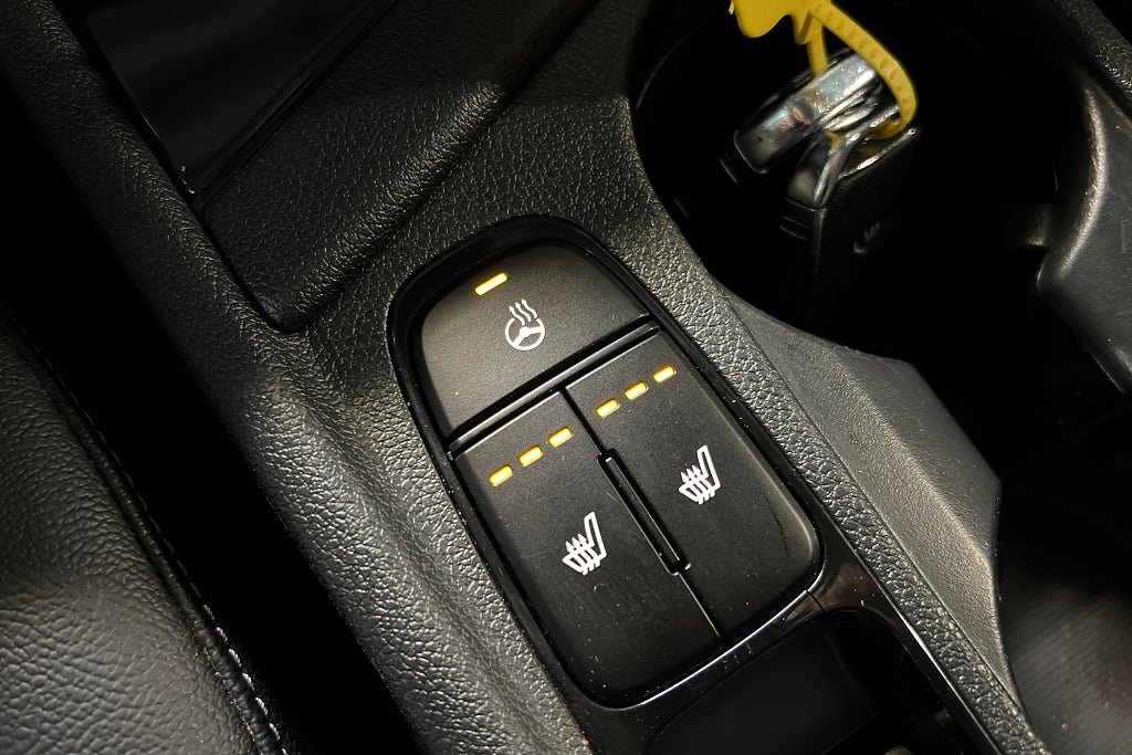 Vehicle Image 24