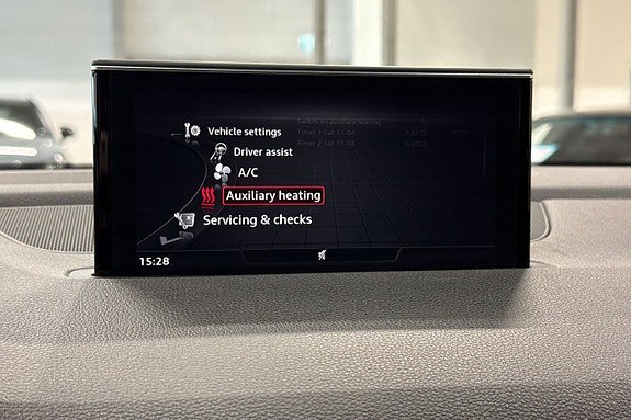 Vehicle Image 15