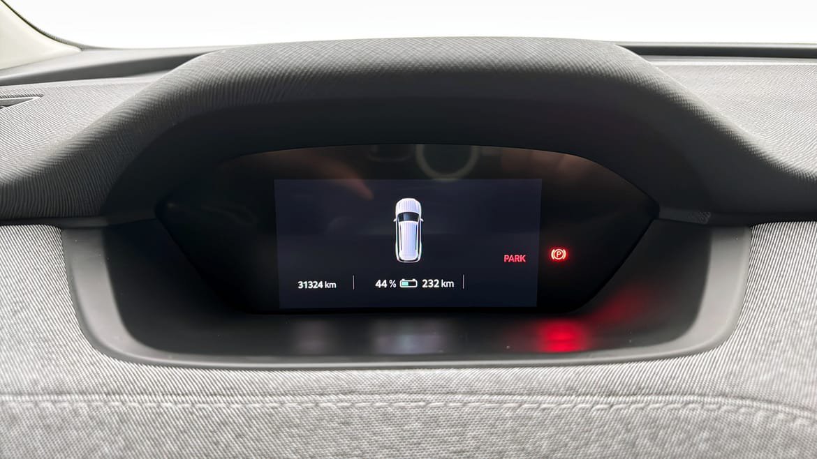 Vehicle Image 16