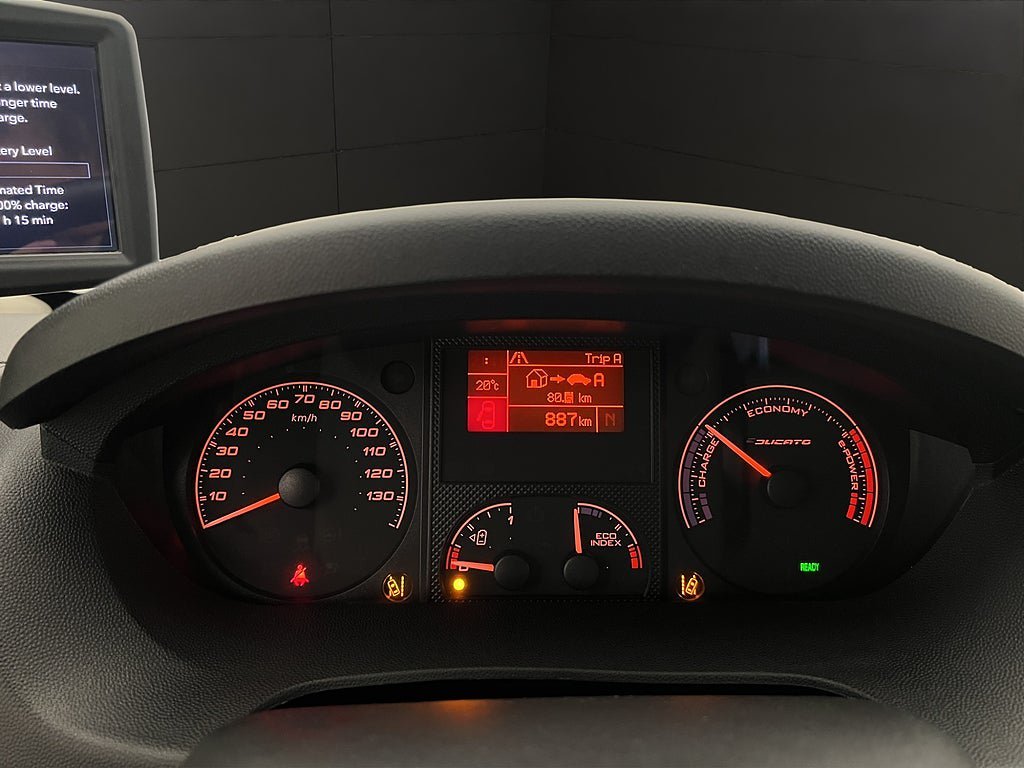 Vehicle Image 22