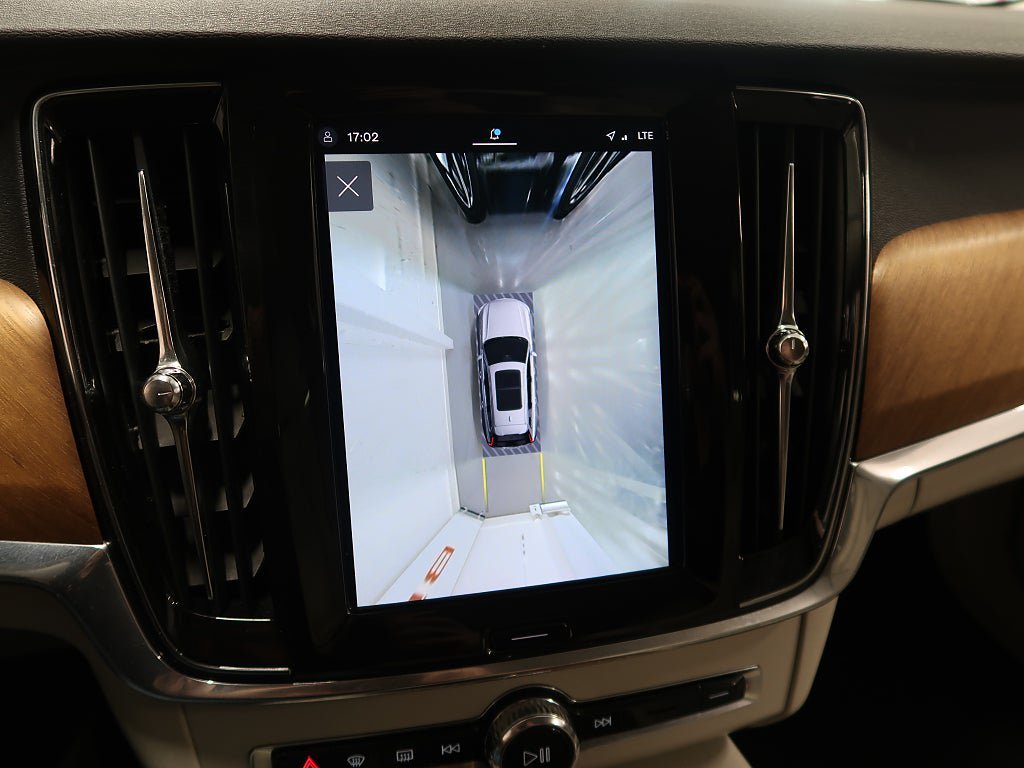 Vehicle Image 27