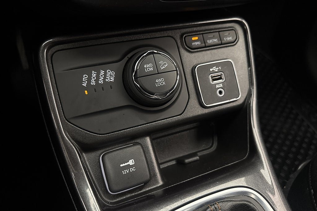Vehicle Image 22