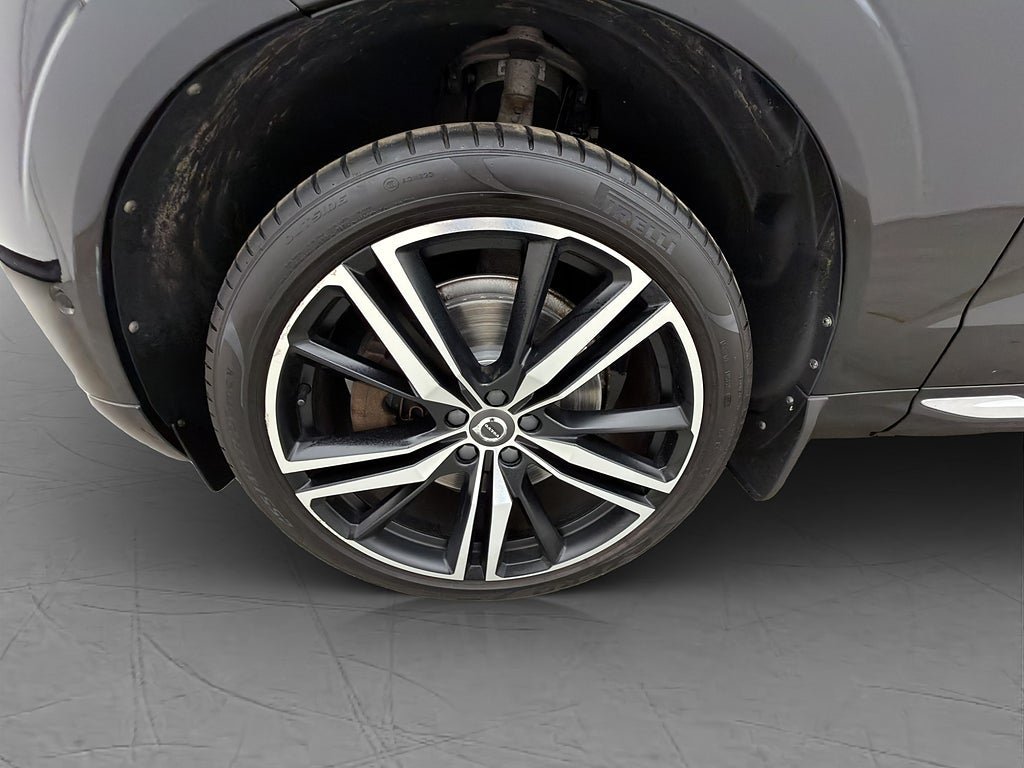 Vehicle Image 38