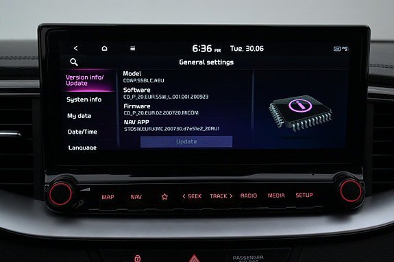 Vehicle Image 19