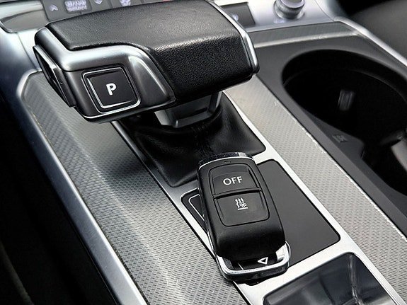 Vehicle Image 27