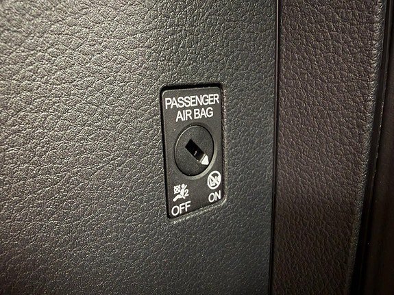 Vehicle Image 28