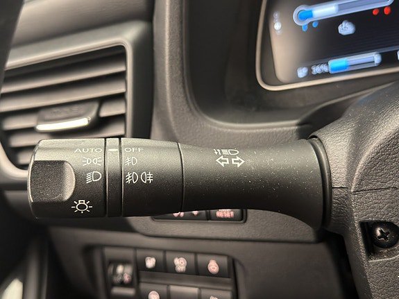 Vehicle Image 29